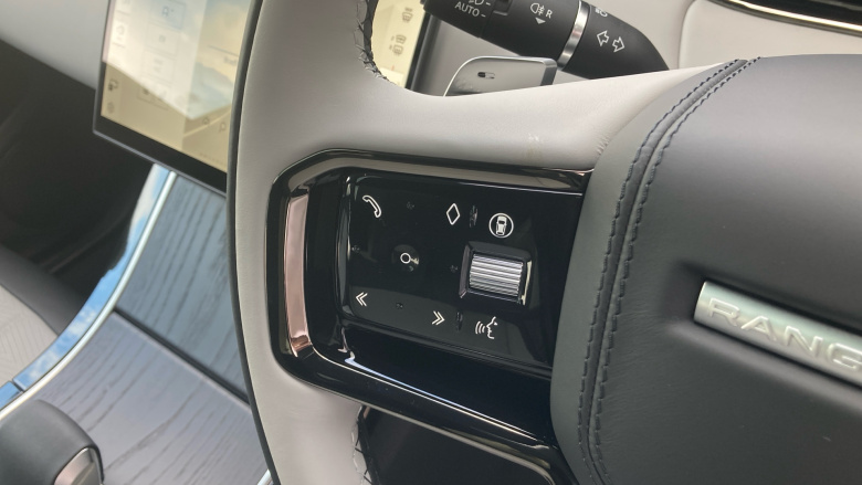 Land Rover Range Rover Evoque 1.5 P270e Autobiography 5dr Auto [Revised] Hatchback